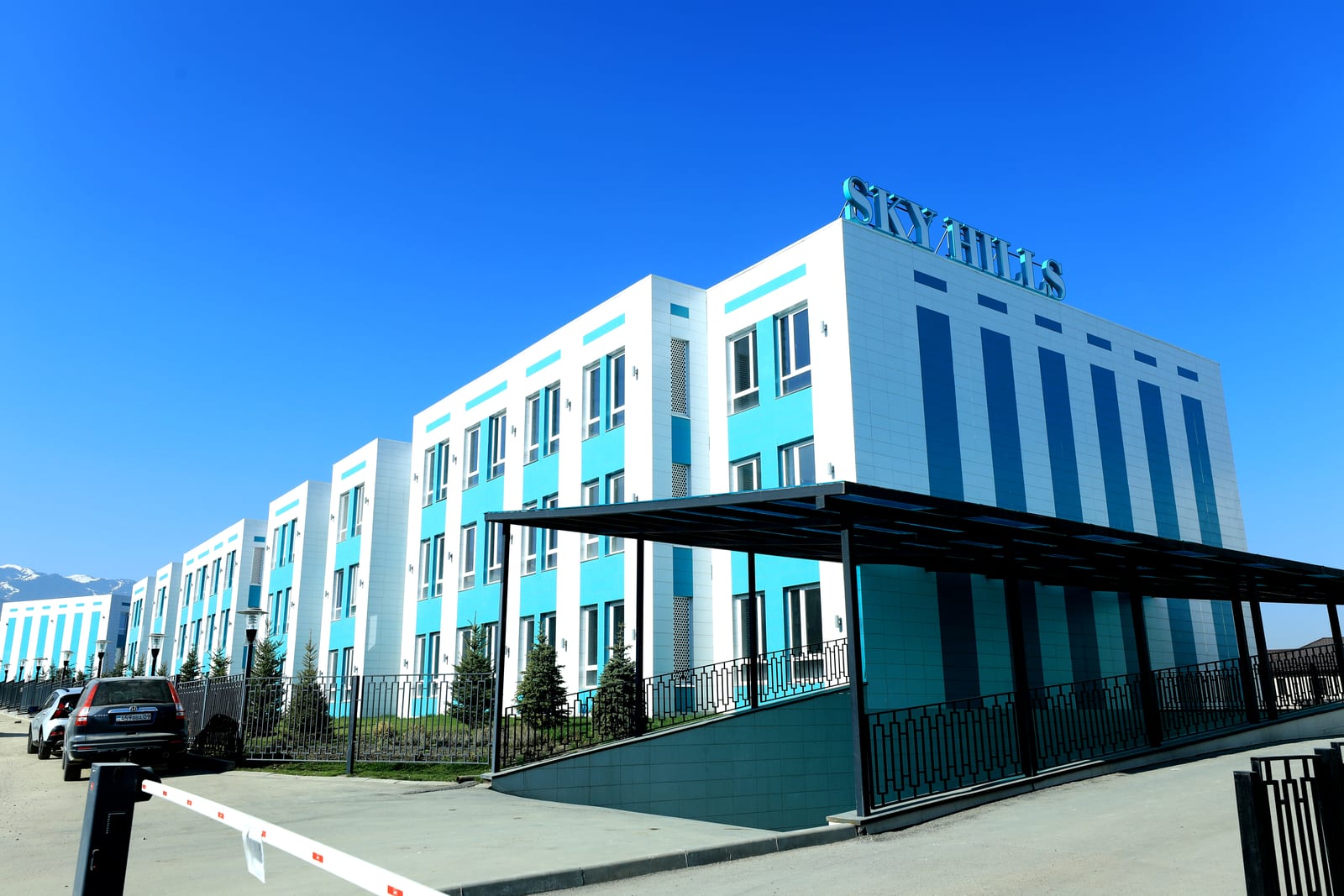 ЖК «Sky Hills», Алматы — фасад здания